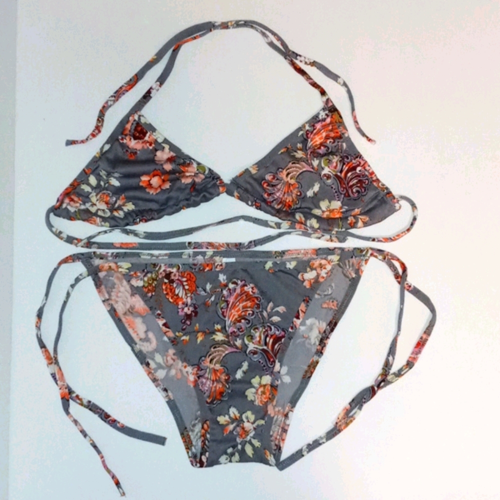 2 Piece String Bikini Set